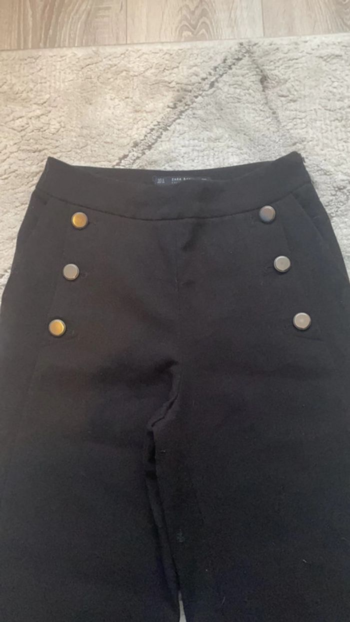 Pantalon noire évasé en bas - photo numéro 2