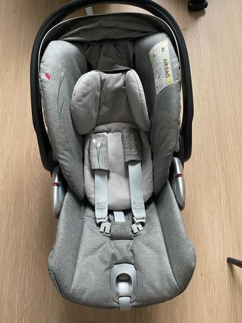 Cosy cybex + base