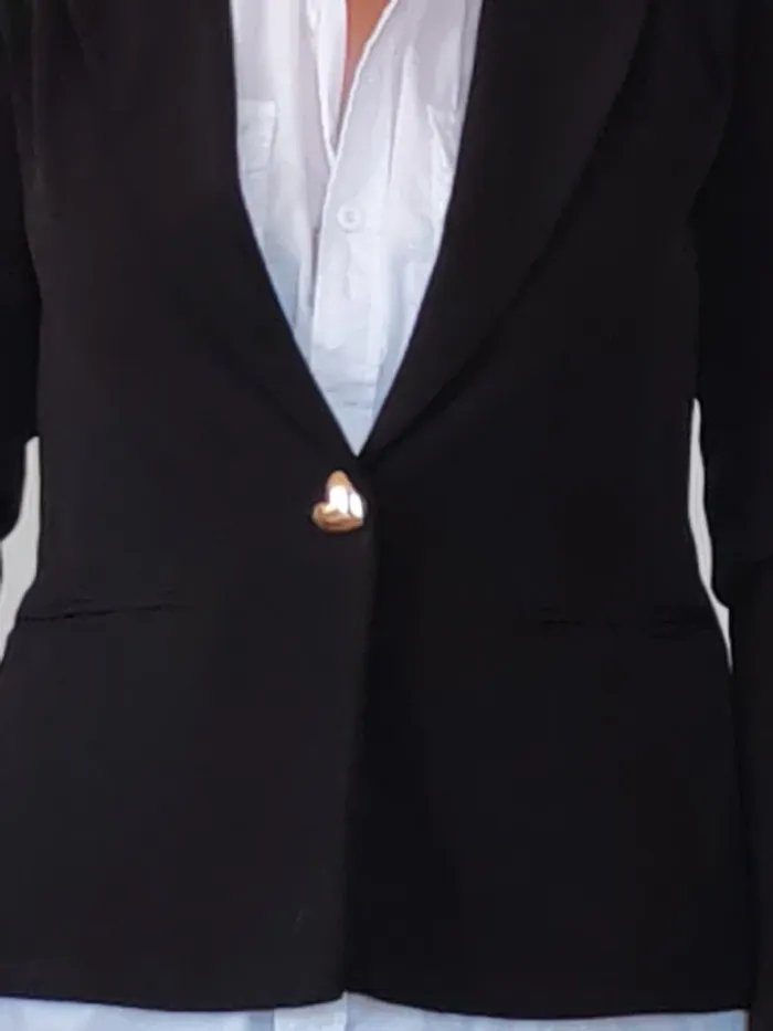 Veste tailleur noire cintrée ONLY taille 36 – bouton doré - photo numéro 3