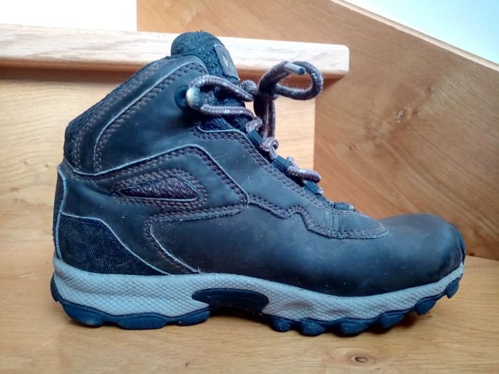 Chaussures de marche Colombia 35 - photo numéro 12