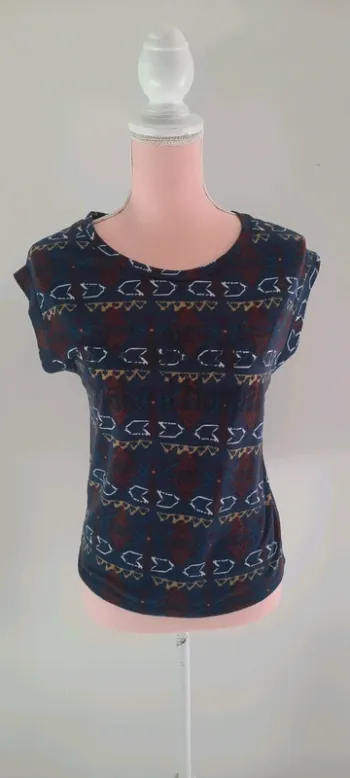 Tee shirt