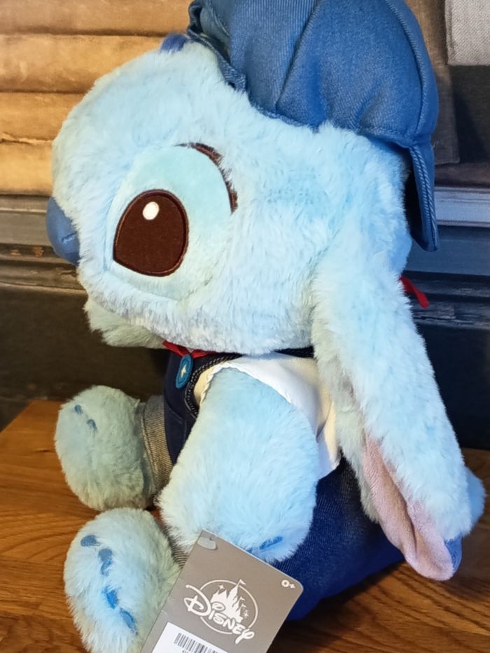 Peluche Stitch Disney store neuve - photo numéro 3