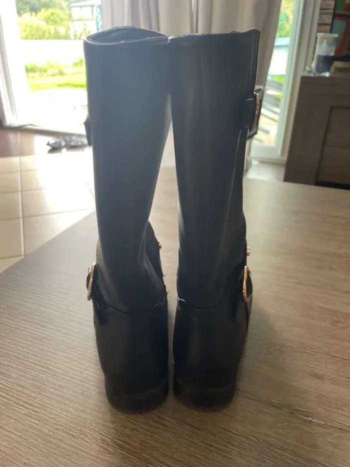 Bottes - photo numéro 3