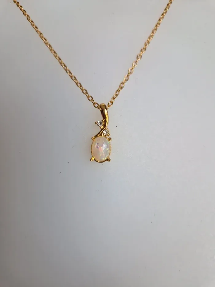Collier fantaisie doré pendentif effet opale - photo numéro 2