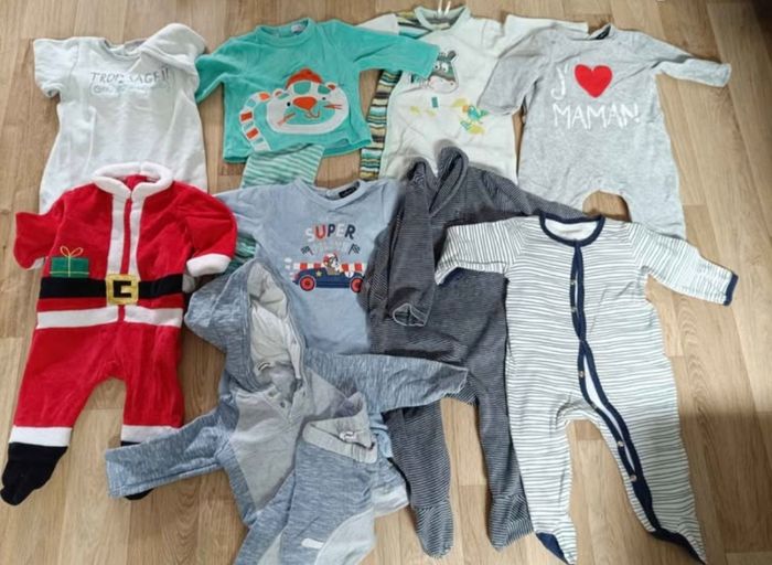 Lot de vêtements garçon 6 mois - photo numéro 8