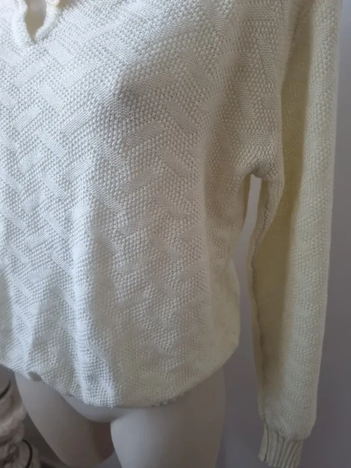 Pull tricoté jaune pâle vintage - photo numéro 12