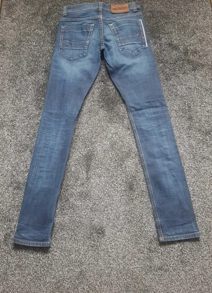 Jean's 16 ans Dn Sixty seven
Taille w28 - photo numéro 6