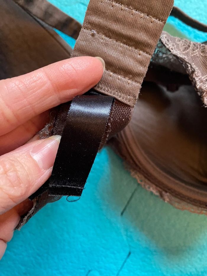 Soutien gorge brun correspondant à un 100E - photo numéro 3