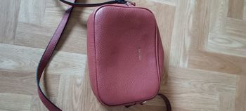 Très beau petit sac bandoulière