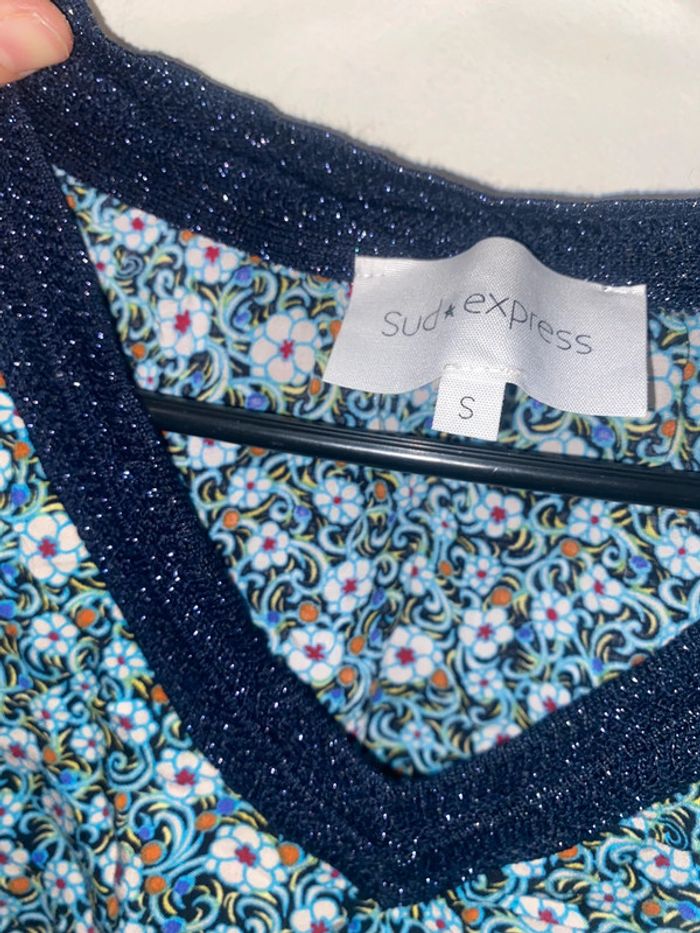 Blouse fleurie - photo numéro 3