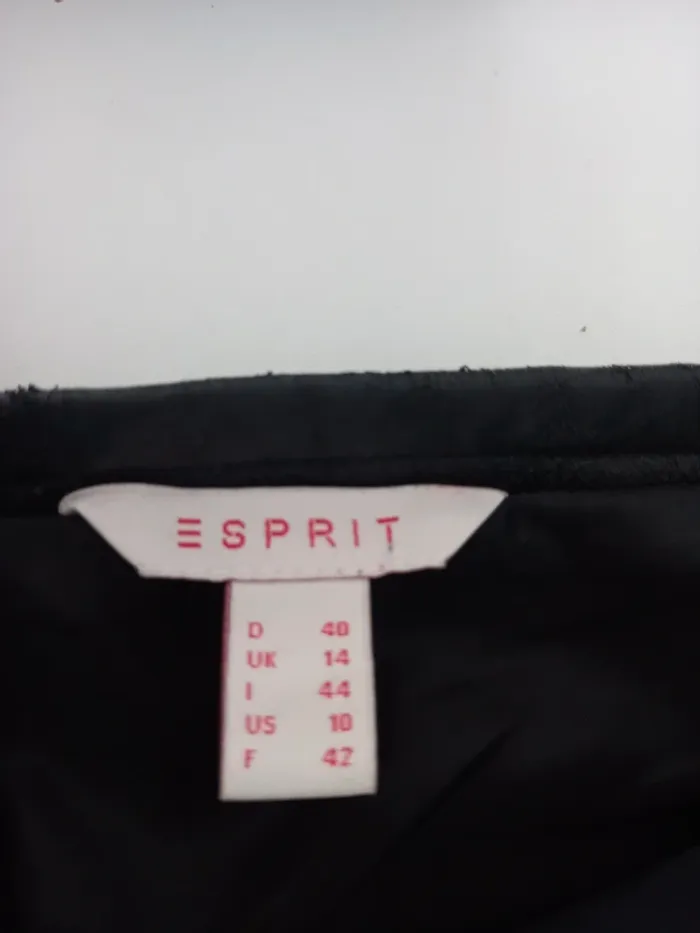 Jolie jupe grise Esprit - photo numéro 5