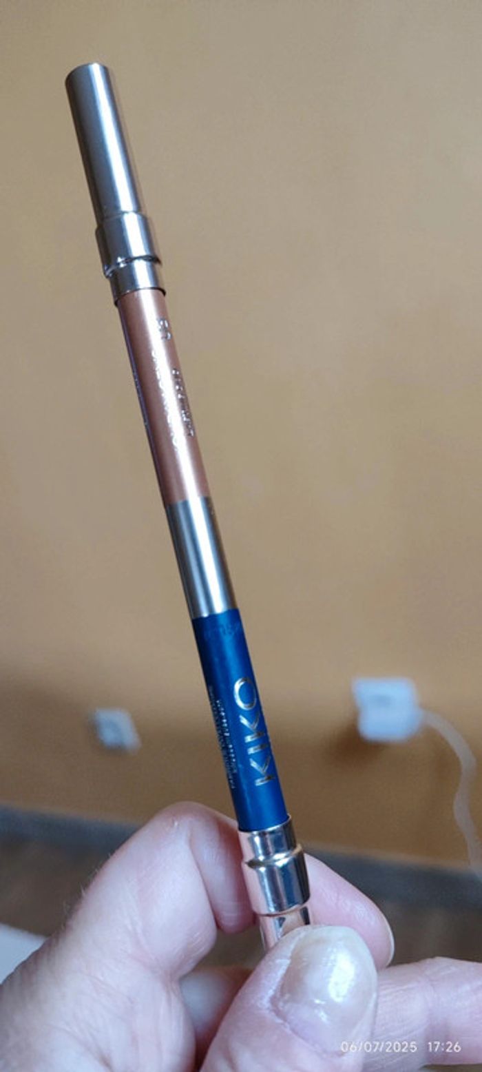 Kiko Holiday Gems Lasting Duo Eye Pencil Teinte 03 (Bleu Pétrole + Copper)