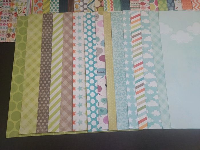 Feuilles scrapbooking colorees - photo numéro 2