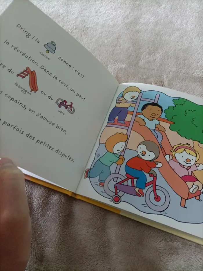 Livre T'choupi à l'école - histoire à deux voix - photo numéro 10