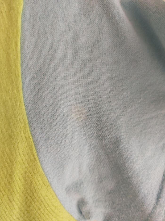 Tee-shirt garçon Taille 5 ans bon état - photo numéro 5