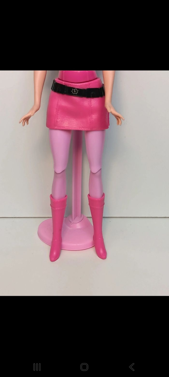 Poupée mattel Barbie Princess Power Super cdy61 
Poupée et ensemble compris - photo numéro 3