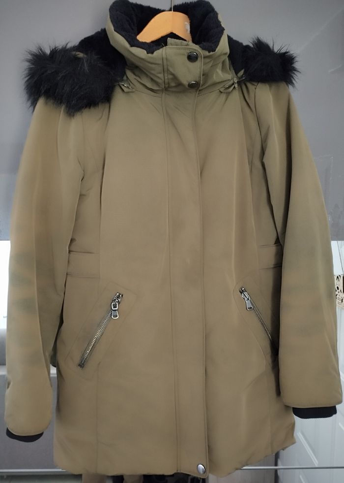 Manteau d'hiver femme comme neuf, de la marque Cache cache (taille 40: L), très peu porté