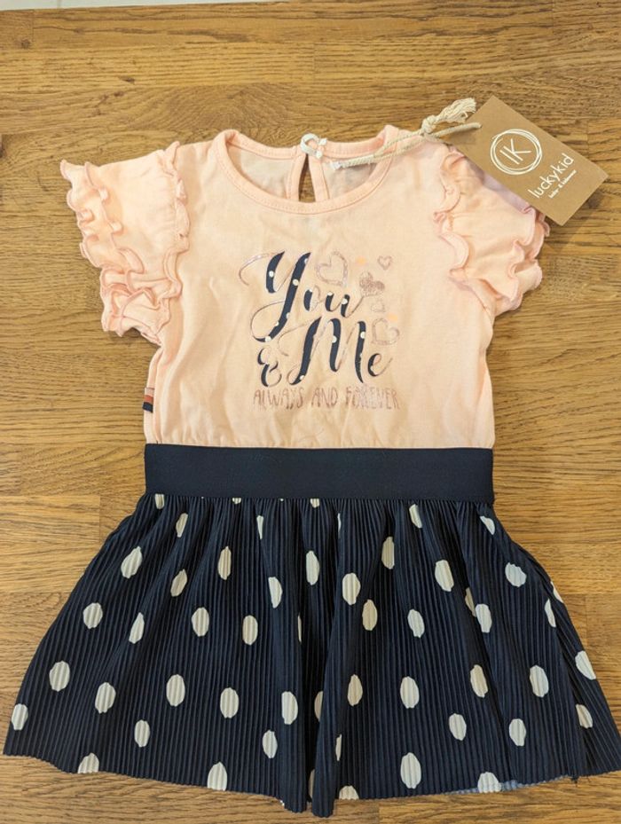 Robe 12 mois neuve avec étiquette