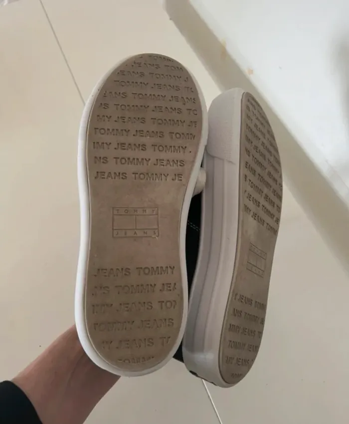 tommy hilfiger baskets compensées noire pointure 37 - photo numéro 5