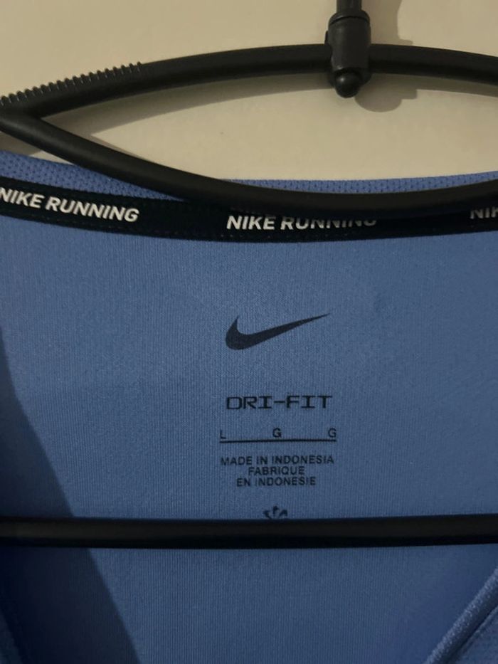 T-shirt à manches longues Nike Running bleu L - photo numéro 4