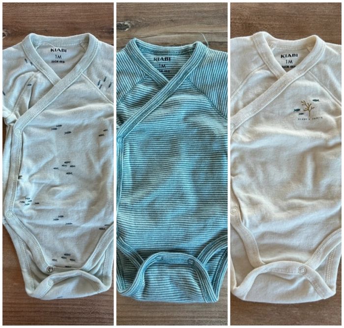 Lot de 3 bodies manches courtes 1 mois