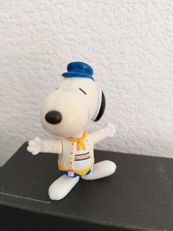 Snoopy Figurine McDonald Allemagne figure germany Deutschland Peanuts