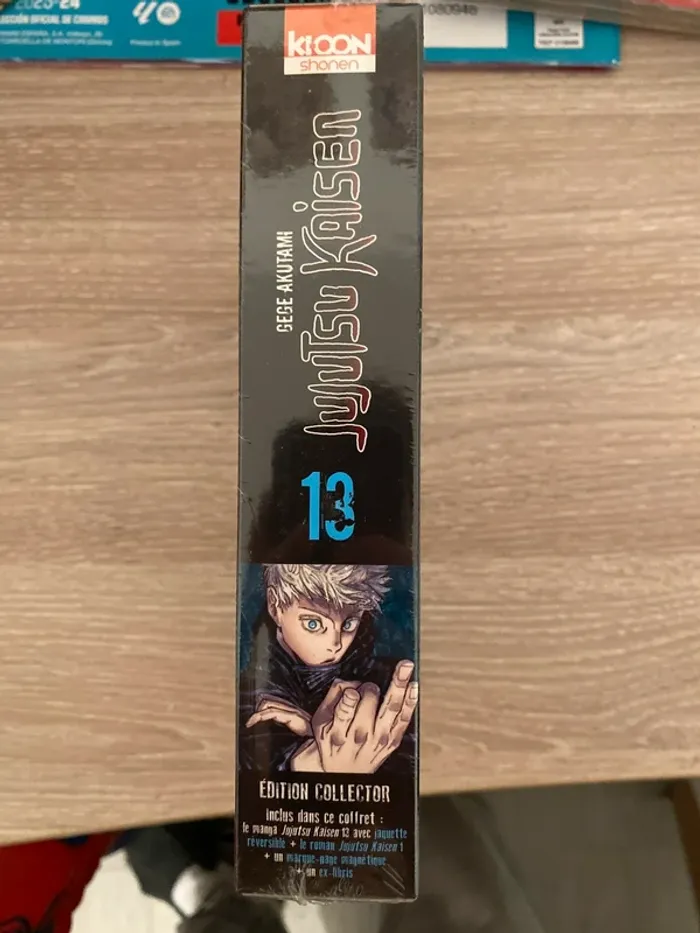 Coffret jujtsu kaisen tome 13 édition collector scellé - photo numéro 4