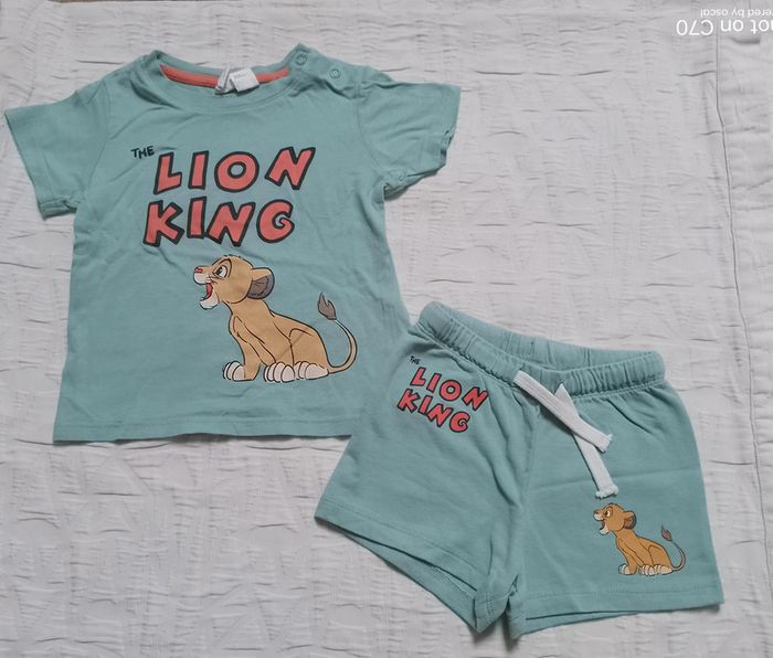 Disney H&M ensemble roi lion simba
