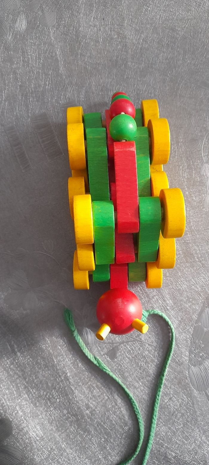 Chenille en bois à tirer - photo numéro 6