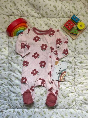 pyjama grenouillère en velours rose motifs fleurs ouverture devant 6 mois kimbaloo