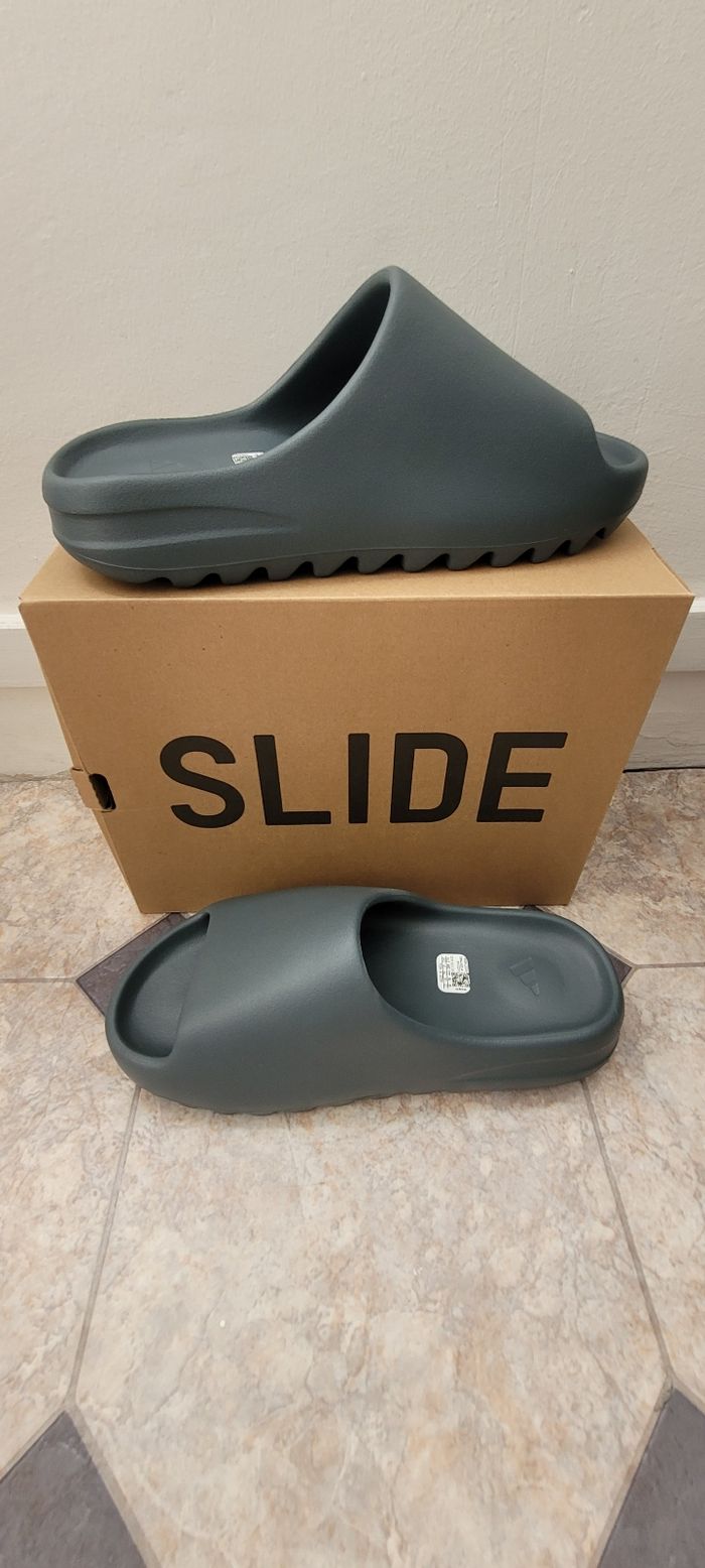Adidas Yeezy Slide Slate Marine 44.5 - photo numéro 2