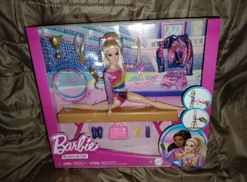 Barbie gymnaste