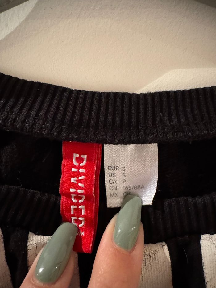 Pull noir avec écriture Brooklyn - H&M - photo numéro 4