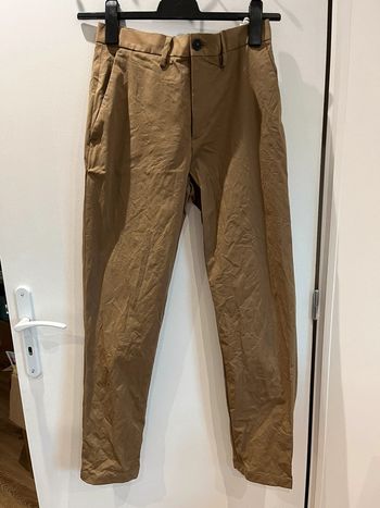 Pantalon couleur camel Zara