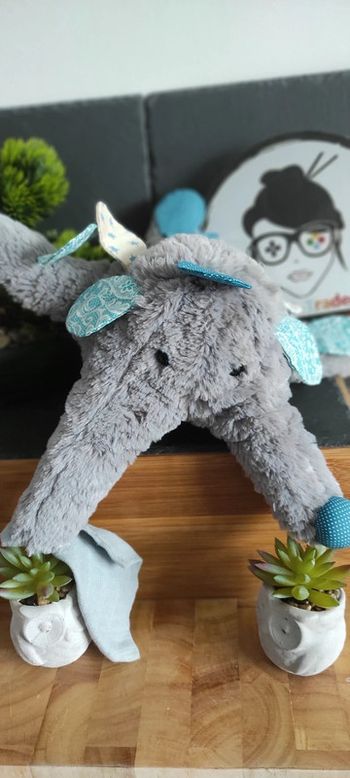 Peluche Chut Colors For Tears Lilizaza Étoile De Mer Gris Mouchoir Doudou #geektradedoudou