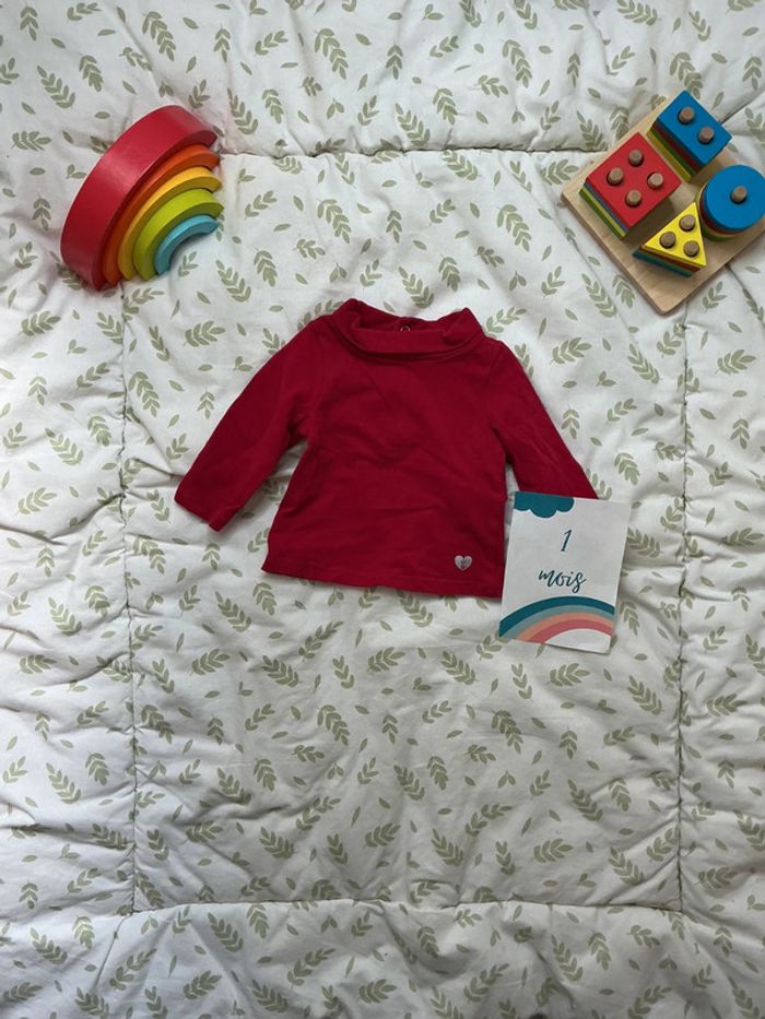 sous pull col roulé rose obaibi 1 mois