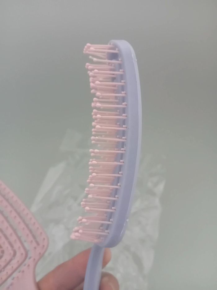 Lot de 2 brosses à cheveux neuves - photo numéro 4