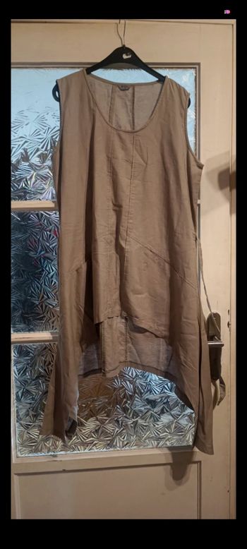 Robe couleur taupe