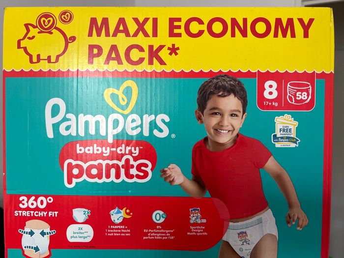 Pampers baby dry pants taille 8 - photo numéro 1
