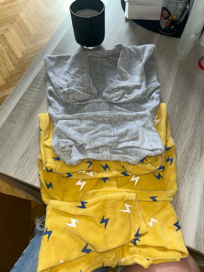 Pyjamas bébé - photo numéro 2