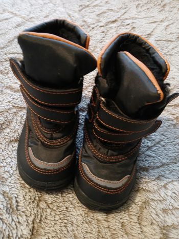 Bottes de neige taille 23