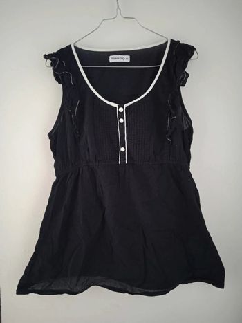 Blouse noire et blanche, taille 42