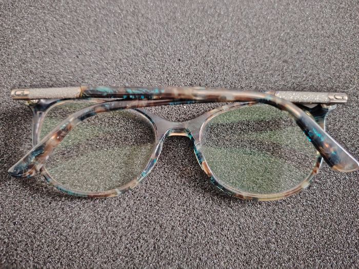 Lunettes femme Guess - photo numéro 2