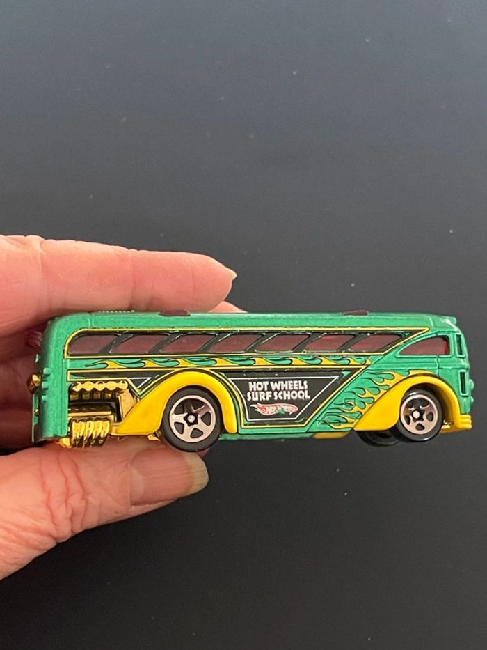 Bus Hot Wheels - photo numéro 3
