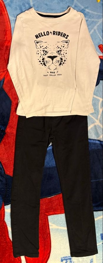 Ensemble jeans skinny noir + t-shirt ML blanc