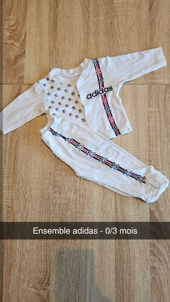 Ensemble adidas