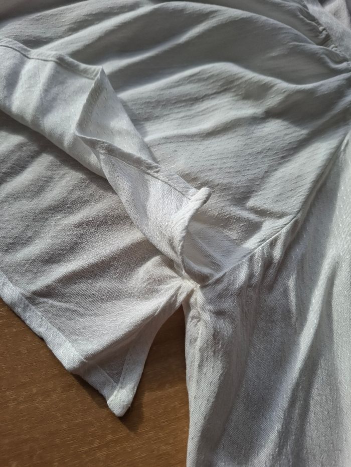 Haut blanc fluide - photo numéro 4