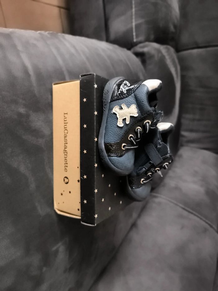 Chaussures neuves fermeture éclair sur le côté - photo numéro 2