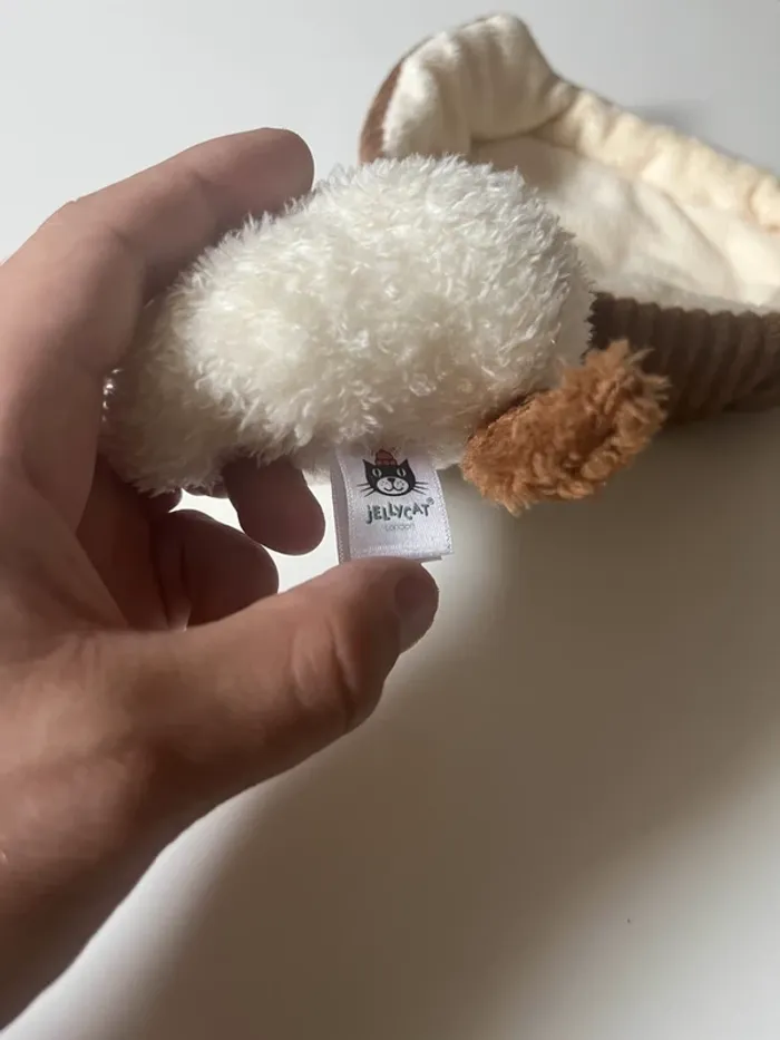chien dans son panier jellycat - photo numéro 3
