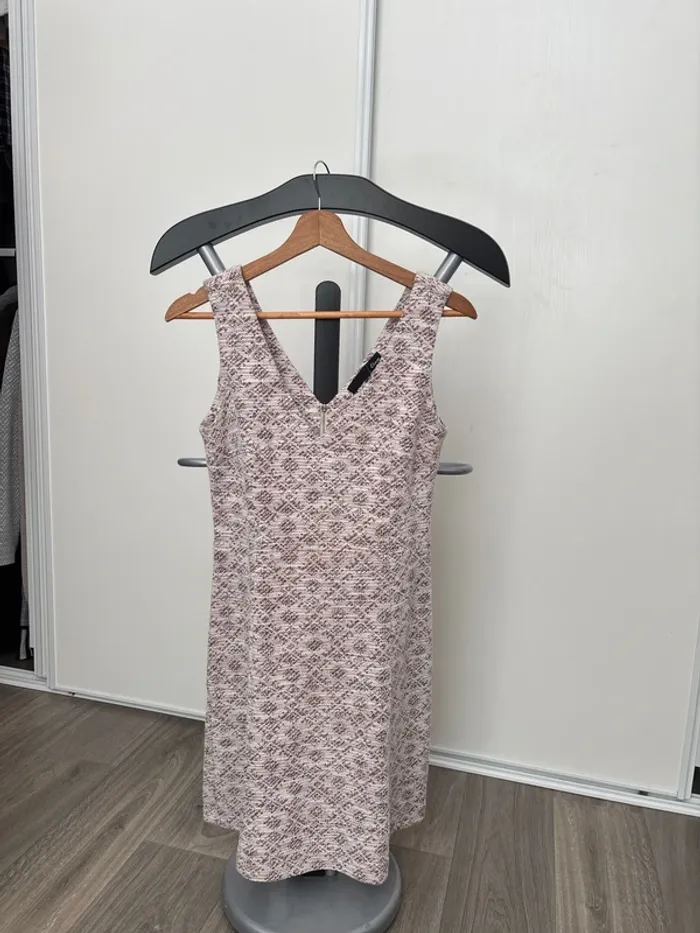 Robe cintrée - photo numéro 2